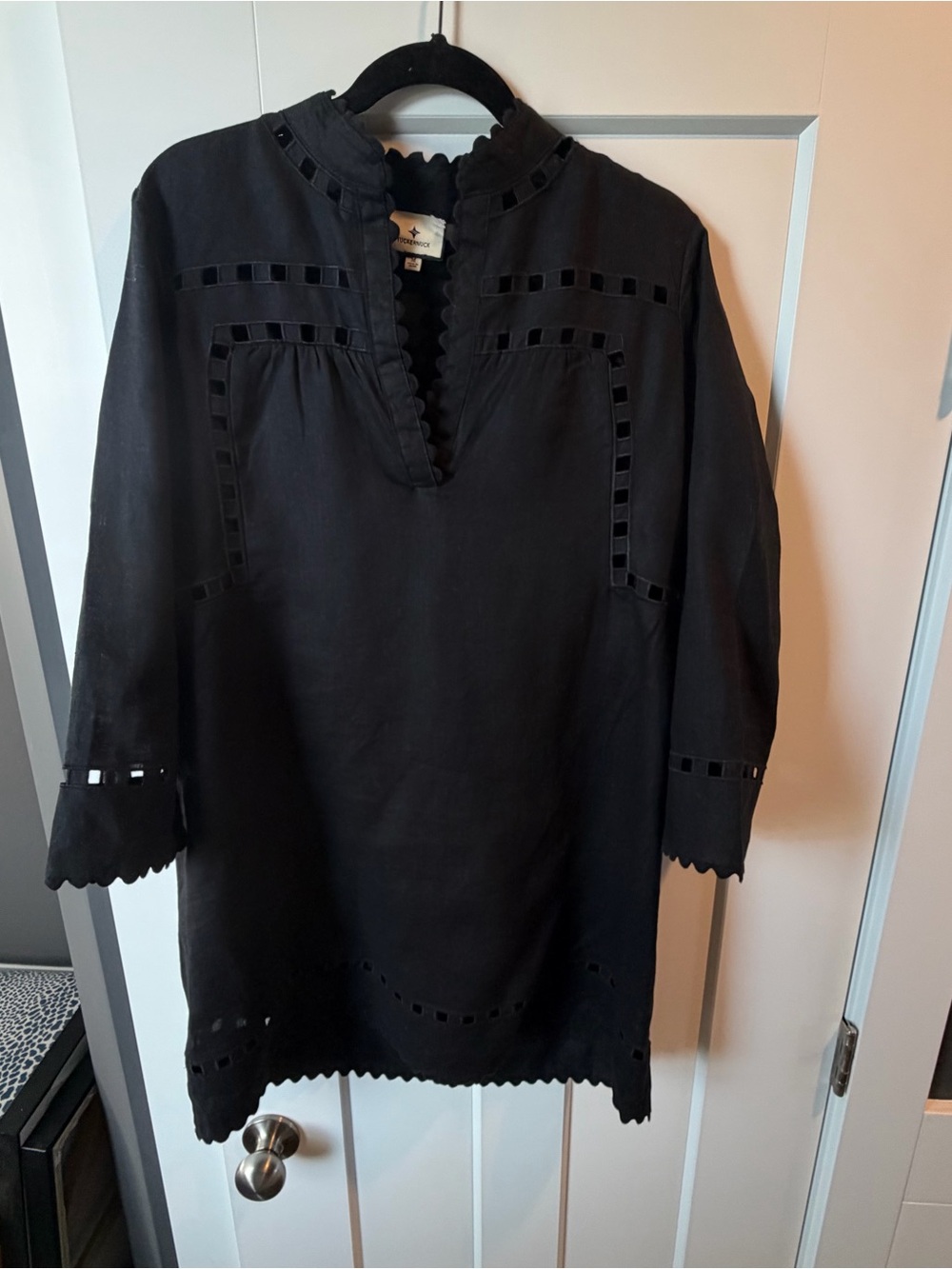 Tuckernuck Linen Black Eyelet-Trim Tunic